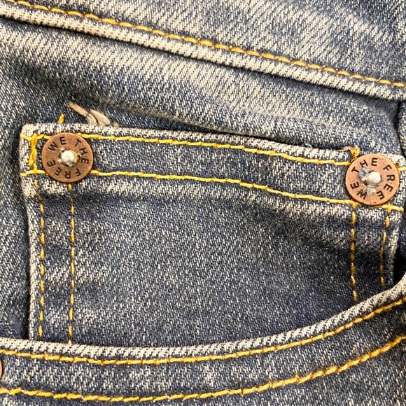 NWT Free People Flare Leg Jeans - Picture 12 of 14